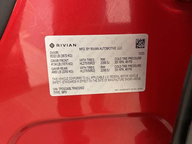 Photo of 2024 Orange Rivian R1S