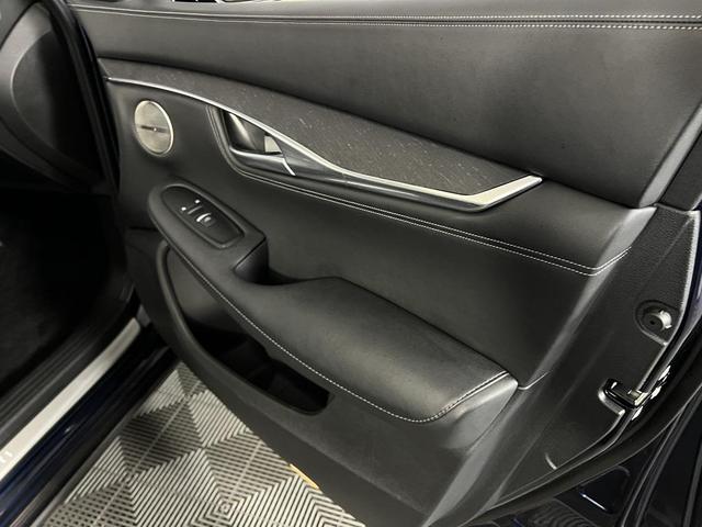 Photo of 2024 Hermosa Blue INFINITI QX55