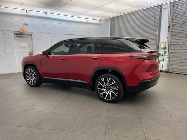 Photo of 2025 Red Hot Pearlcoat Jeep Wagoneer S