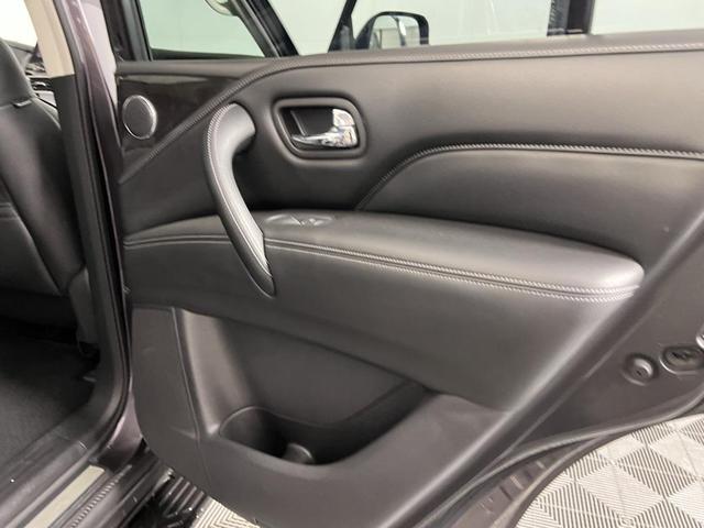 Photo of 2024 Anthracite Gray INFINITI QX80