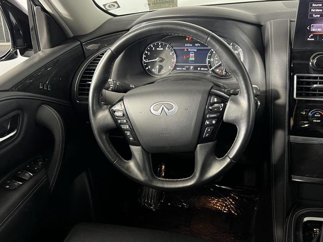 Photo of 2024 Anthracite Gray INFINITI QX80