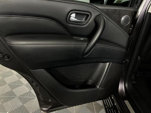 Photo of 2024 Anthracite Gray INFINITI QX80