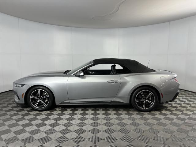 Photo of 2024 Iconic Silver Metallic Ford Mustang