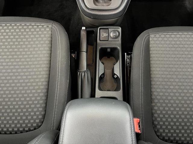 Photo of 2023 Frozen White Ford Transit Connect