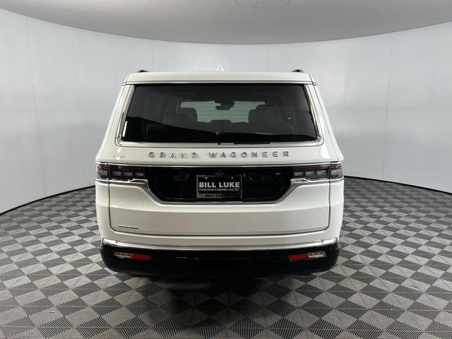 Photo of 2023 Bright White Clearcoat Jeep Grand Wagoneer