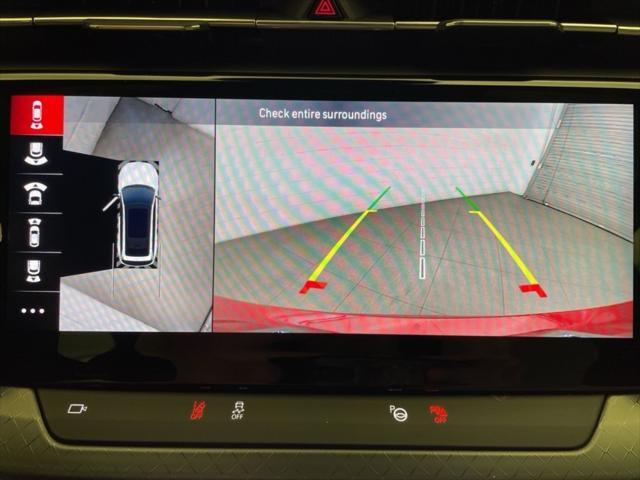 Photo of 2025 Red Hot Pearlcoat Jeep Wagoneer S