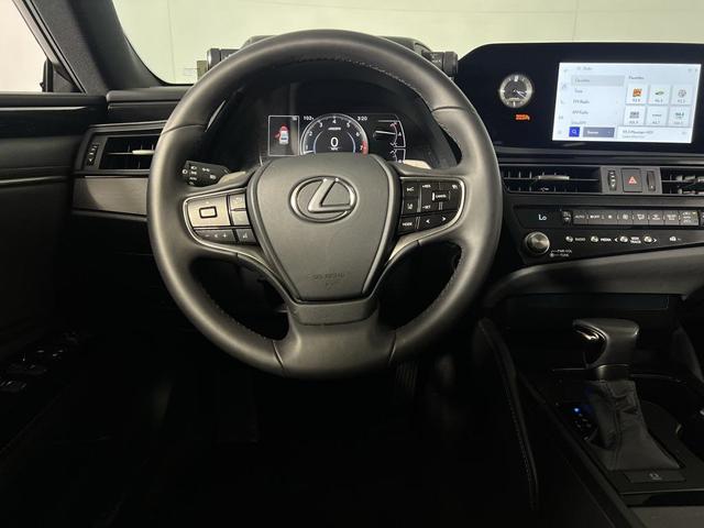 Photo of 2025 Cloudburst Gray Lexus ES 350