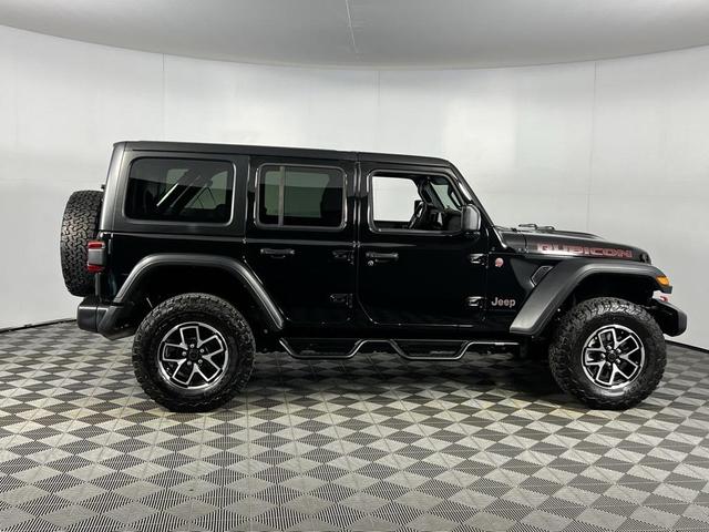 Photo of 2024 Black Clearcoat Jeep Wrangler
