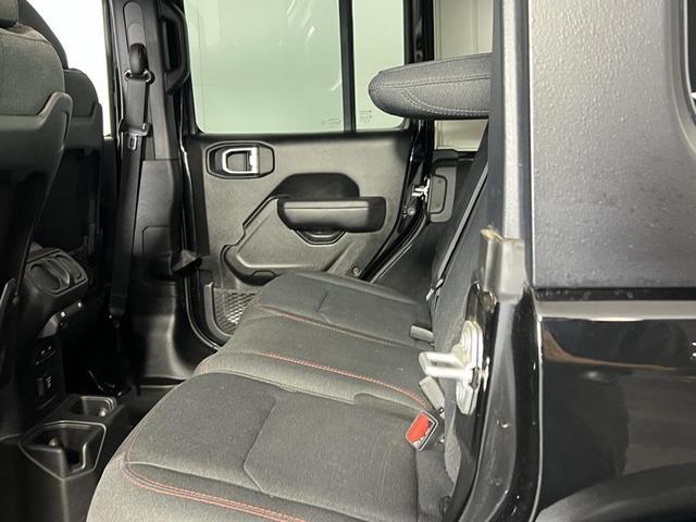 Photo of 2024 Black Clearcoat Jeep Wrangler