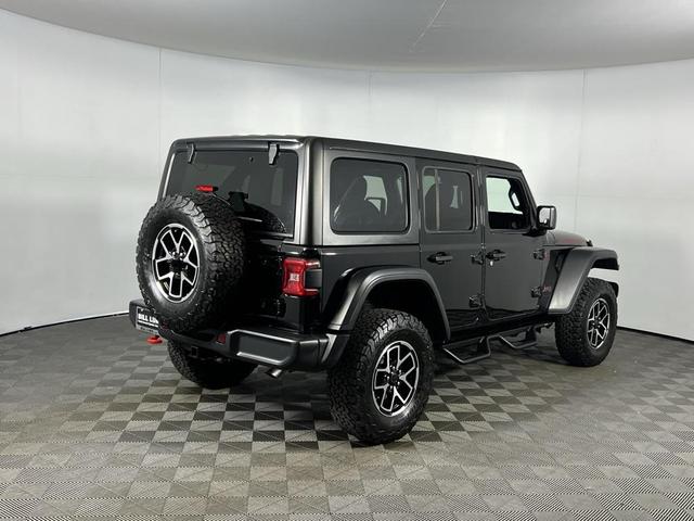 Photo of 2024 Black Clearcoat Jeep Wrangler
