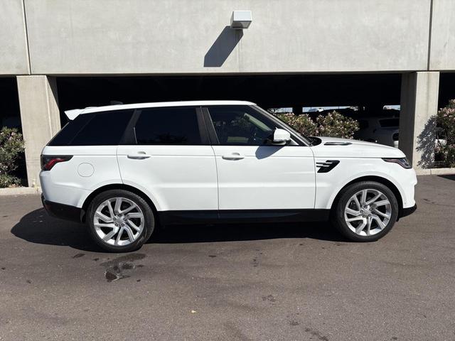 Photo of 2019 White Land Rover Range Rover Sport