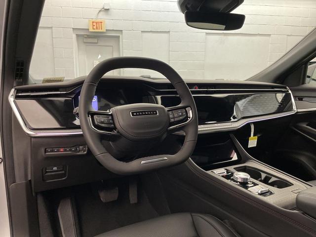Photo of 2025 Silver Zynith Clearcoat Jeep Wagoneer S