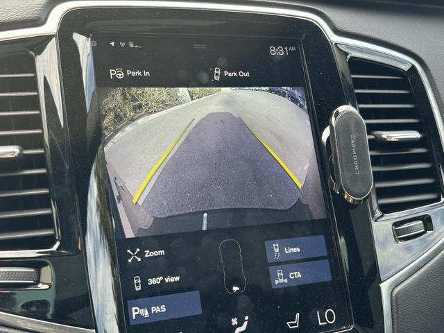 Photo of 2019 Onyx Black Metallic Volvo XC90