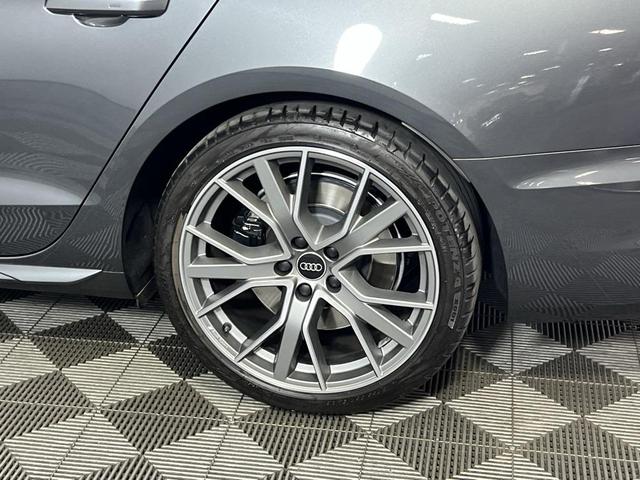 Photo of 2022 Gray Audi S4