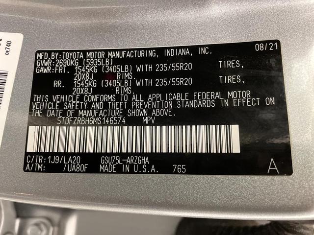 Photo of 2021 Grey Toyota Highlander