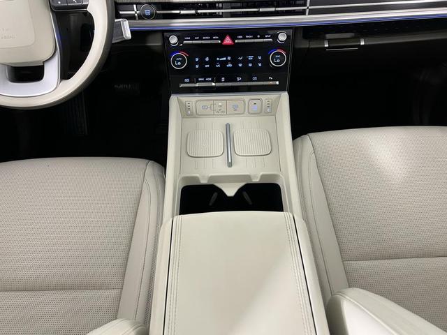 Photo of 2024 Serenity White Hyundai SANTA FE