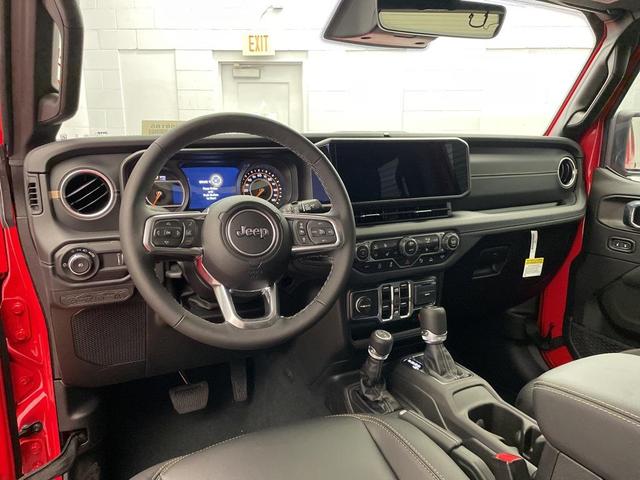 Photo of 2025 Firecracker Red Clearcoat Jeep Wrangler