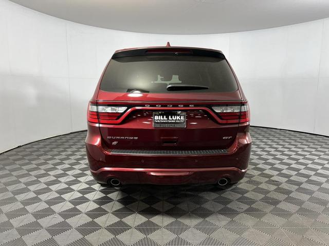 Photo of 2022 Octane Red Pearlcoat Dodge Durango