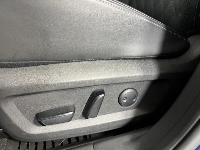 Photo of 2024 Deep Ocean Blue Pearl Nissan Rogue
