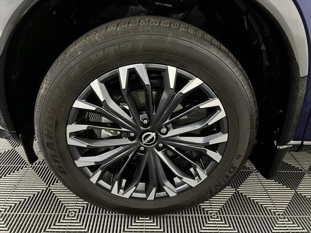 Photo of 2024 Deep Ocean Blue Pearl Nissan Rogue