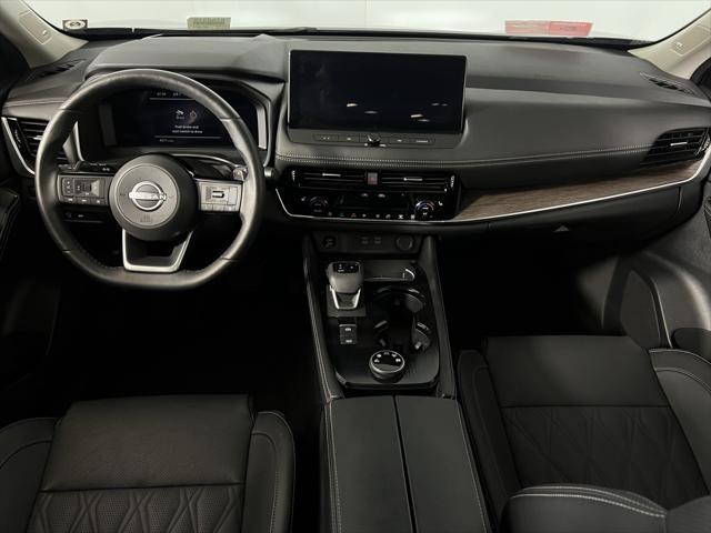 Photo of 2024 Deep Ocean Blue Pearl Nissan Rogue