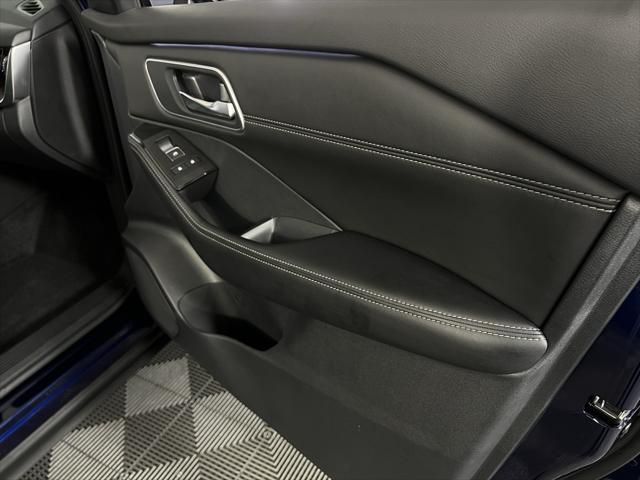Photo of 2024 Deep Ocean Blue Pearl Nissan Rogue