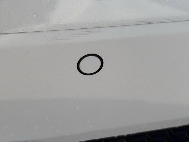 Photo of 2021 Aspen White Tricoat Nissan Sentra