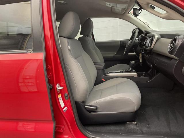 Photo of 2018 Barcelona Red Metallic Toyota Tacoma