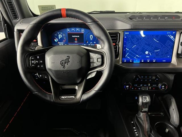 Photo of 2024 Azure Gray Metallic Tri-Coat Ford Bronco