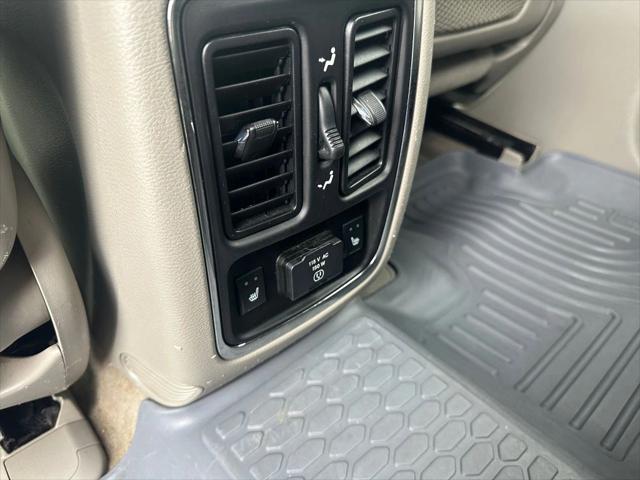 Photo of 2012 Black Dodge Durango