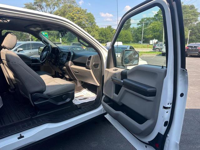 Photo of 2018 Oxford White Ford F-150