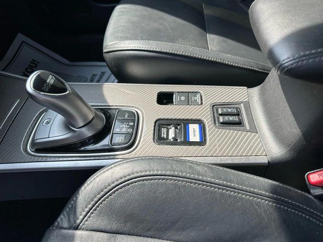 Photo of 2022 Alloy Silver Metallic Mitsubishi Outlander PHEV