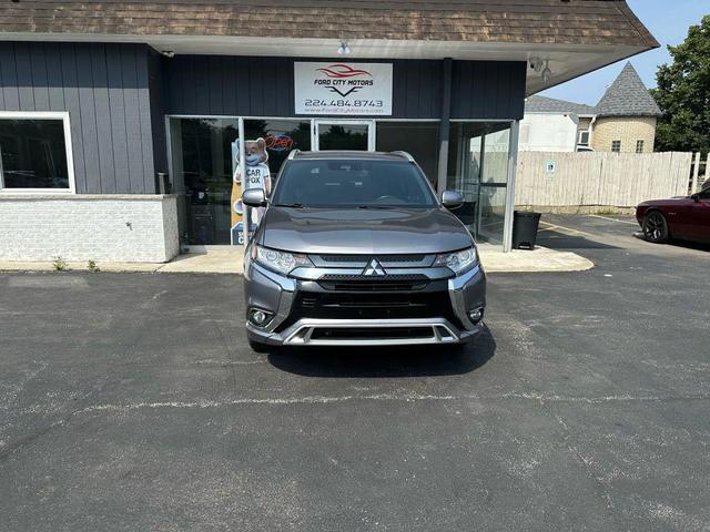 Photo of 2022 Alloy Silver Metallic Mitsubishi Outlander PHEV
