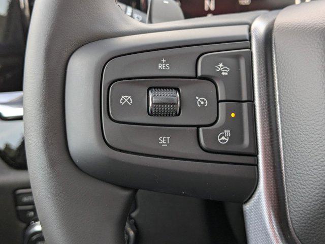 Photo of 2025 SUMMIT WHITE/JET BLACK GMC Sierra 1500