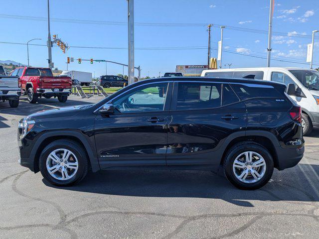 Photo of 2024 Ebony Twilight Metallic GMC Terrain