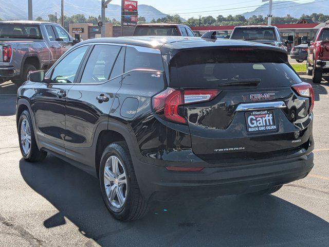 Photo of 2024 Ebony Twilight Metallic GMC Terrain