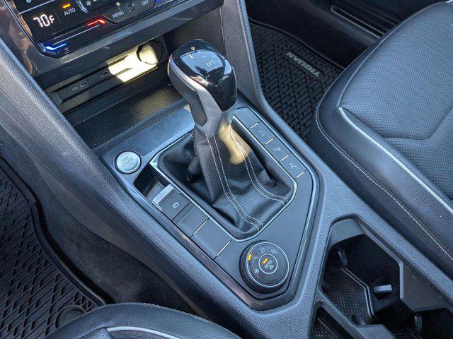 Photo of 2022 Deep Black Pearl Volkswagen Tiguan