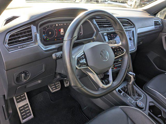 Photo of 2022 Deep Black Pearl Volkswagen Tiguan