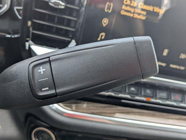 Photo of 2025 Summit White GMC Sierra 1500