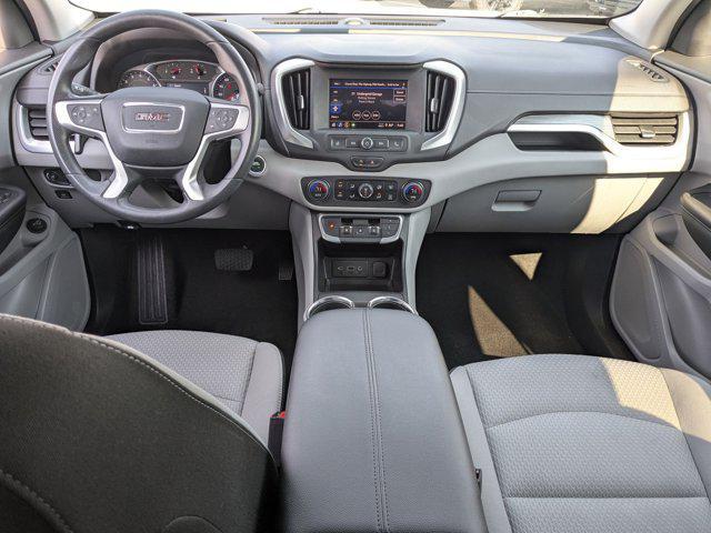 Photo of 2023 Summit White GMC Terrain