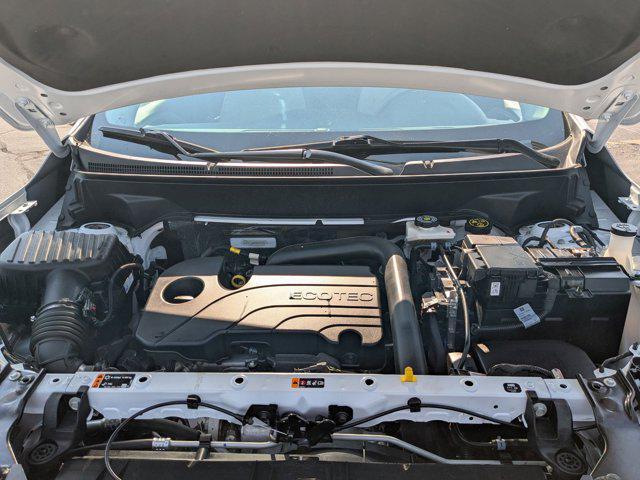 Photo of 2023 Summit White GMC Terrain