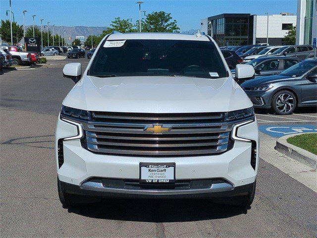 Photo of 2023 Iridescent Pearl Tricoat Chevrolet Suburban