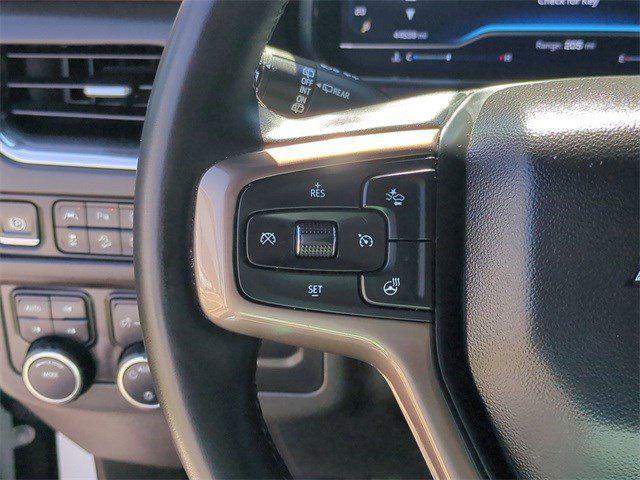 Photo of 2023 Iridescent Pearl Tricoat Chevrolet Suburban