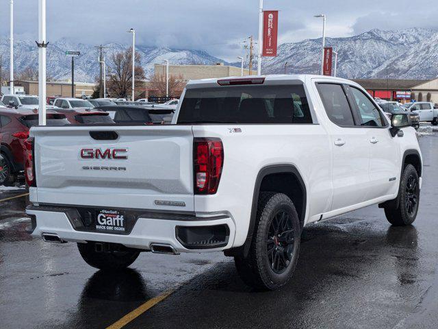 Photo of 2025 SUMMIT WHITE/JET BLACK GMC Sierra 1500