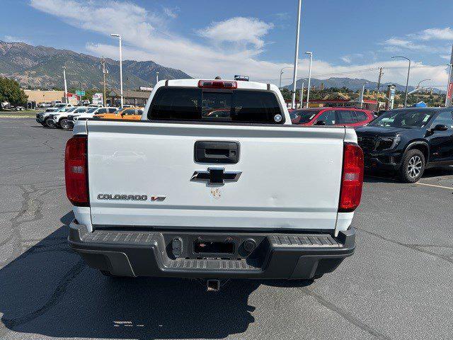 Photo of 2019 Summit White Chevrolet Colorado