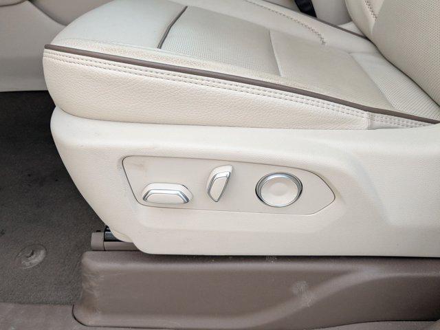 Photo of 2023 Onyx Black GMC Yukon XL
