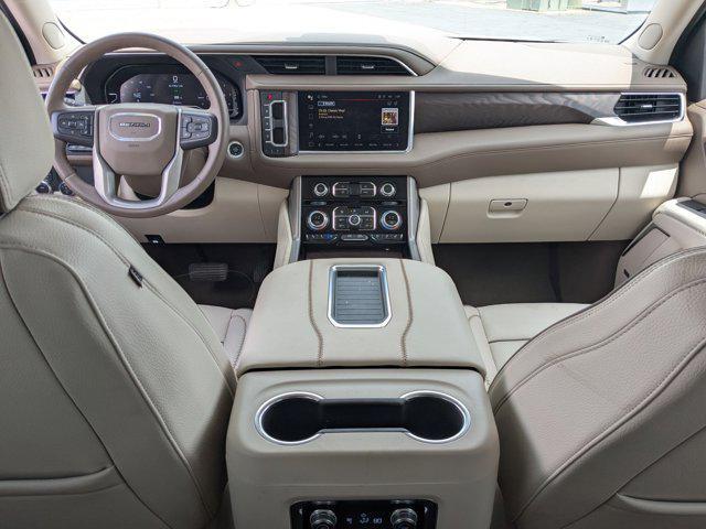 Photo of 2023 Onyx Black GMC Yukon XL
