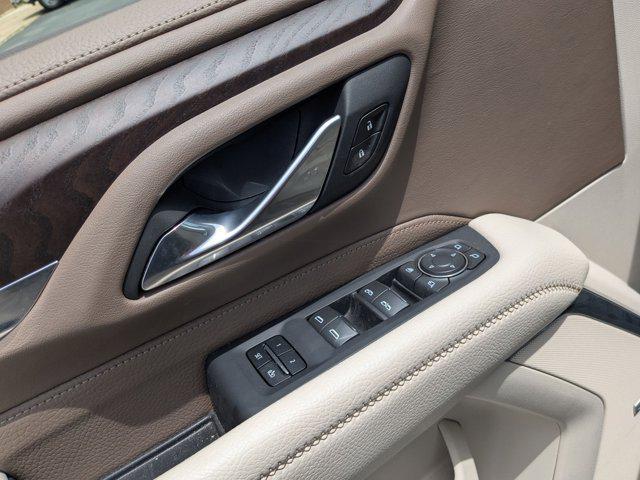 Photo of 2023 Onyx Black GMC Yukon XL