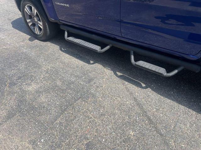 Photo of 2015 Laser Blue Chevrolet Colorado
