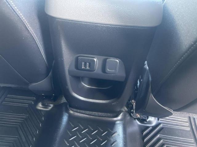 Photo of 2015 Laser Blue Chevrolet Colorado